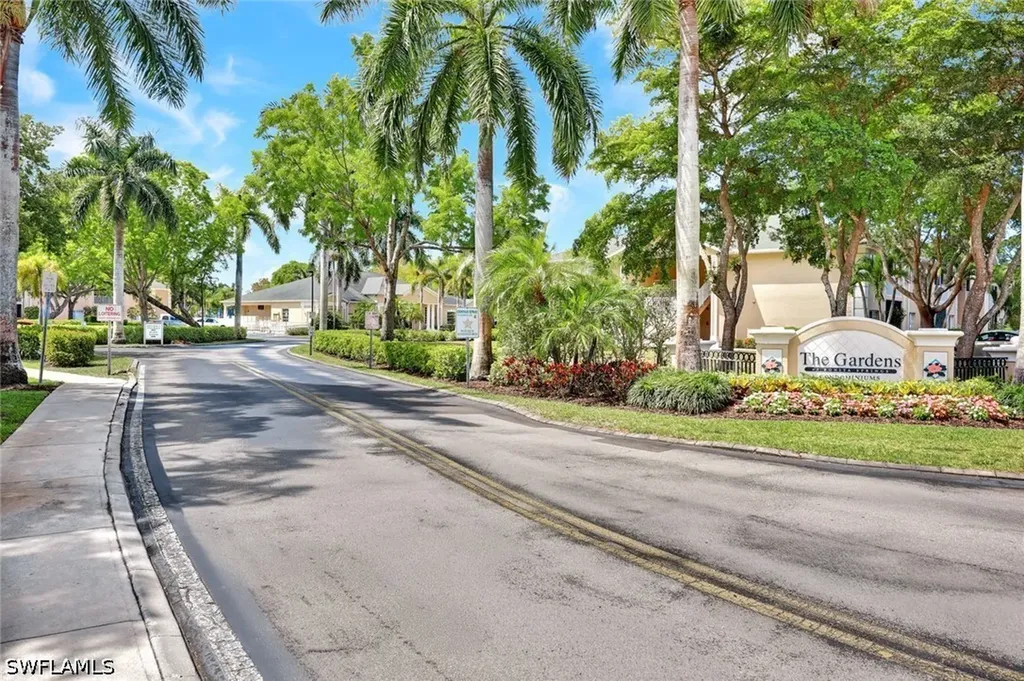 27079 Matheson Avenue Bonita Springs FL 34135
