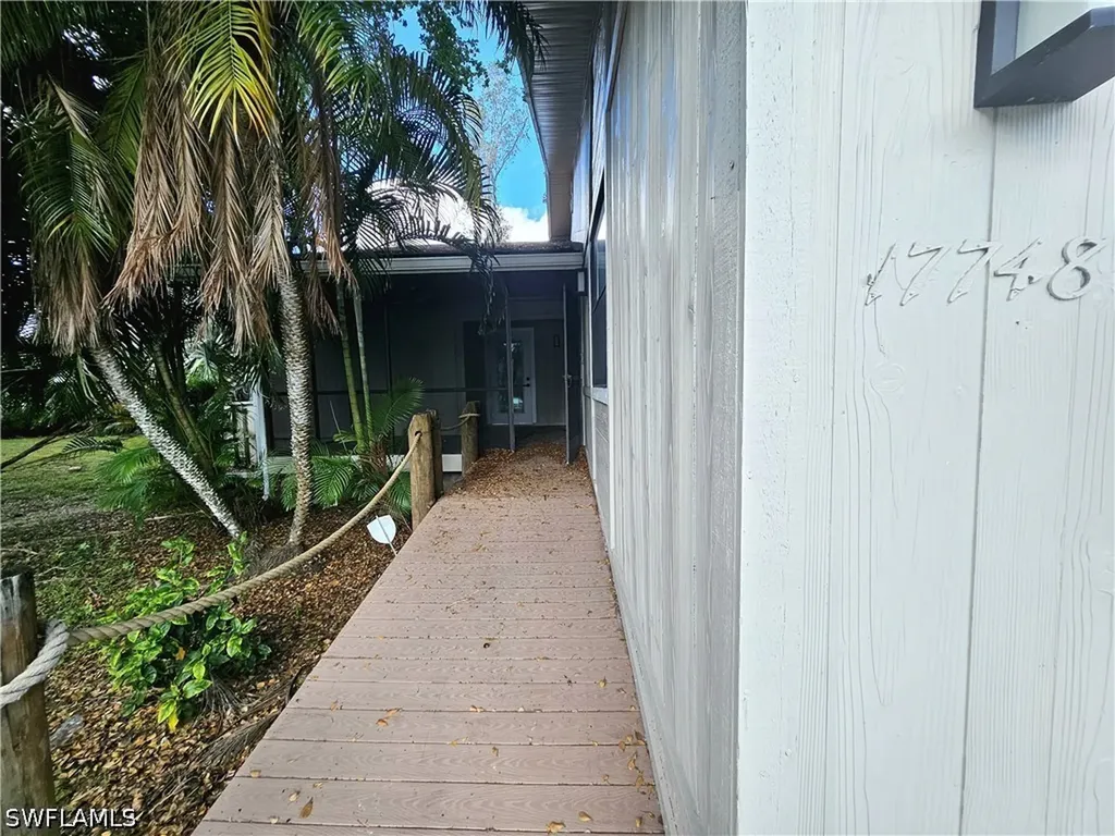 17748 Port Boca Court Fort Myers FL 33908