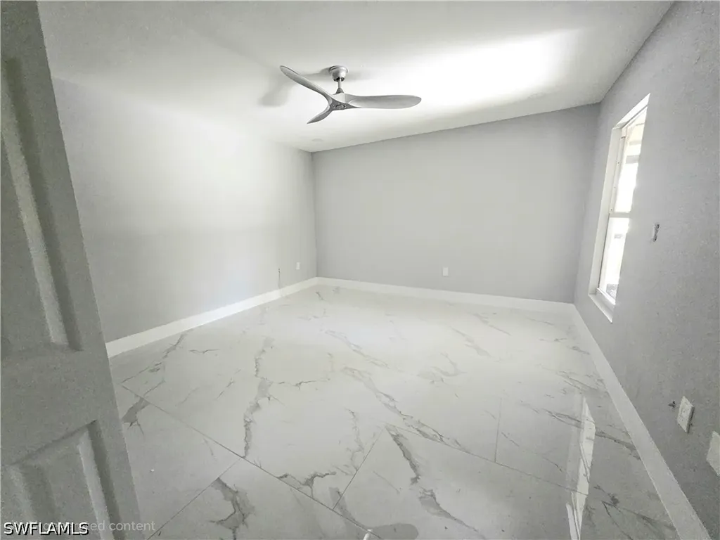 17760 Park Village Circle Fort Myers FL 33908