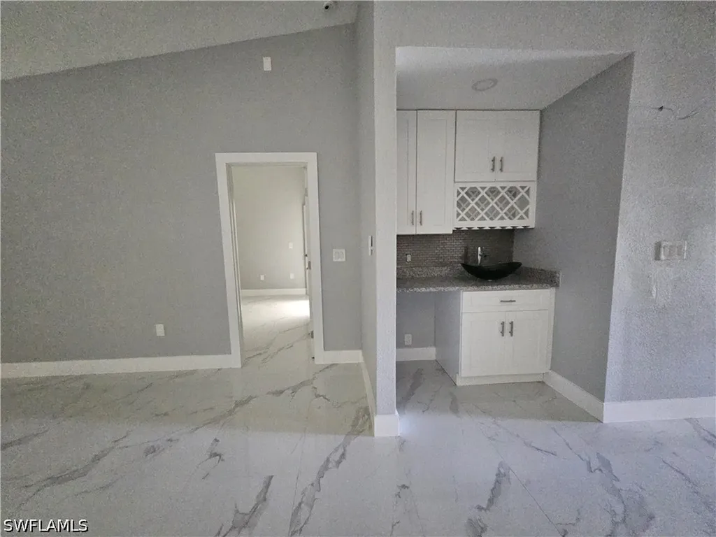 17760 Park Village Circle Fort Myers FL 33908