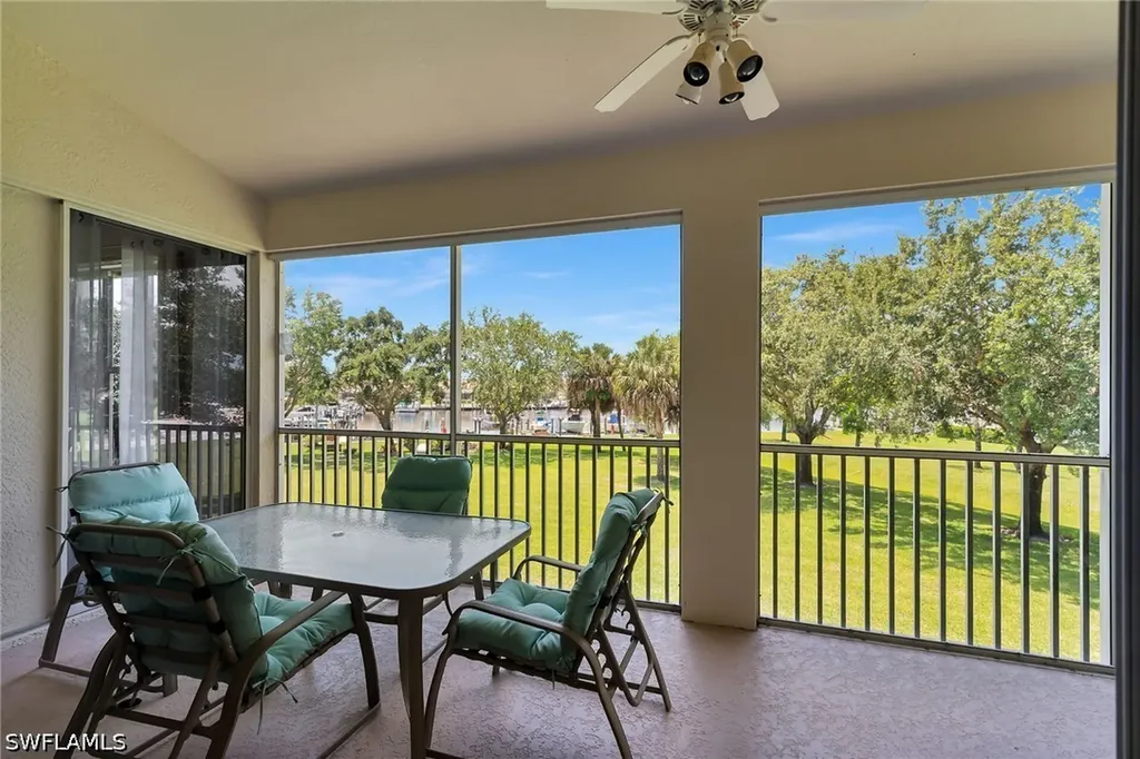 285 Cays Drive Naples FL 34114