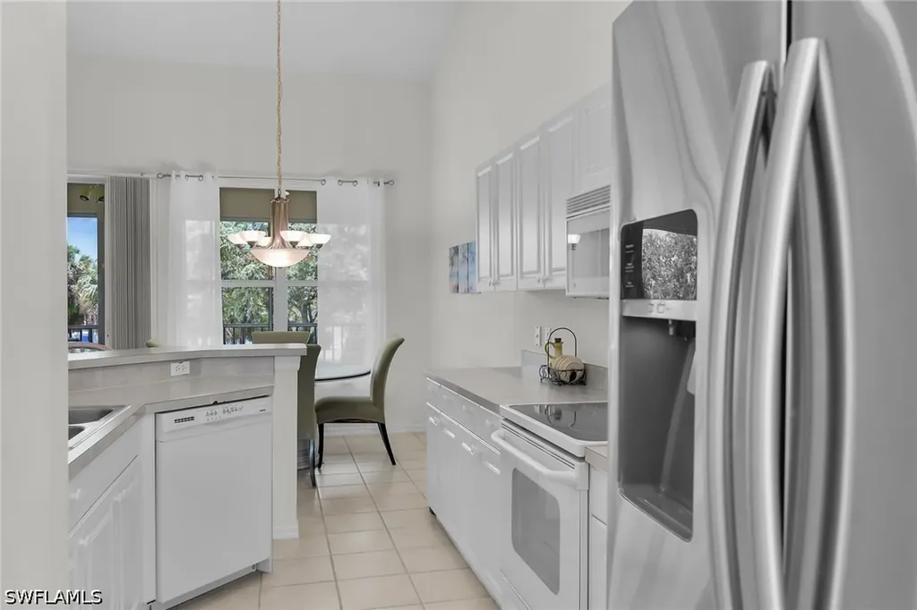 285 Cays Drive Naples FL 34114