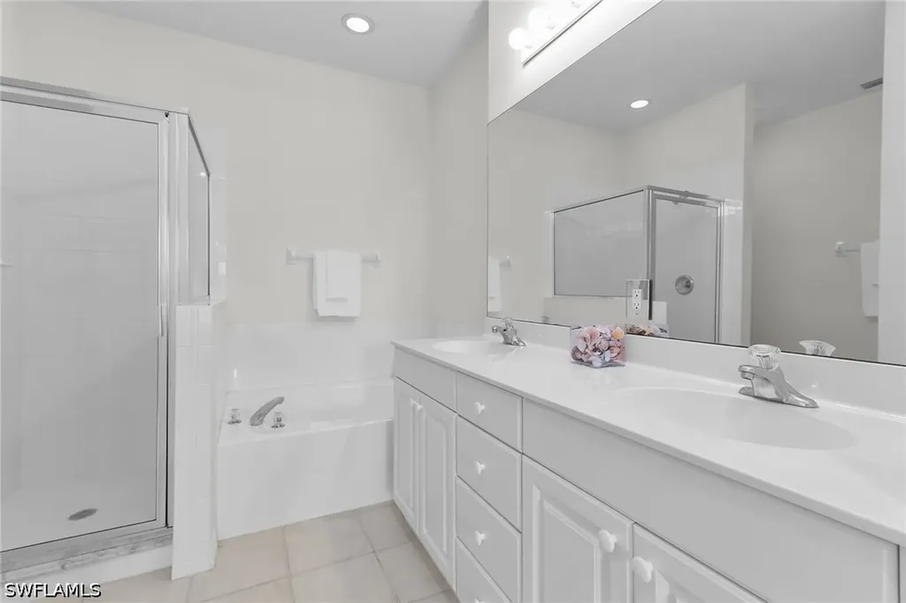 285 Cays Drive Naples FL 34114