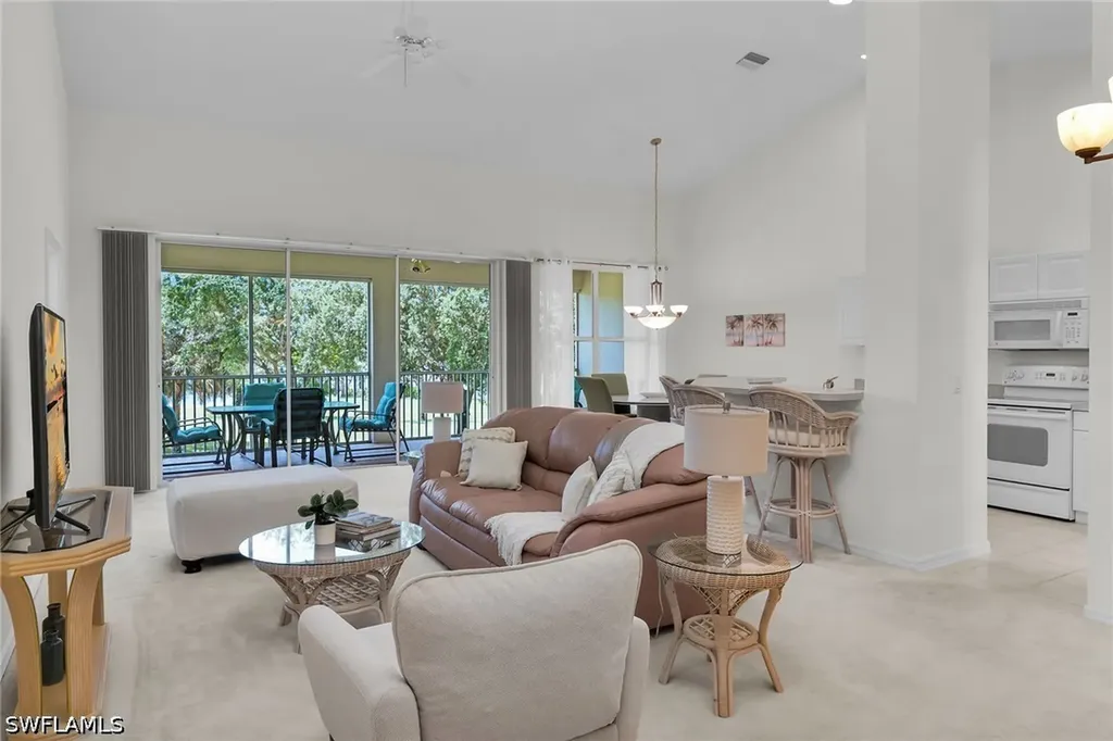 285 Cays Drive Naples FL 34114