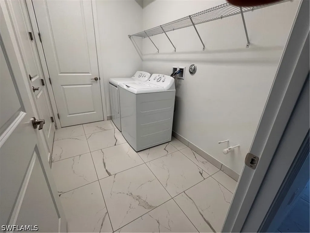 2864 Bloomfield Way Naples FL 34116