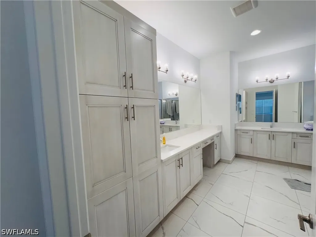 2864 Bloomfield Way Valencia Sky FL 34116
