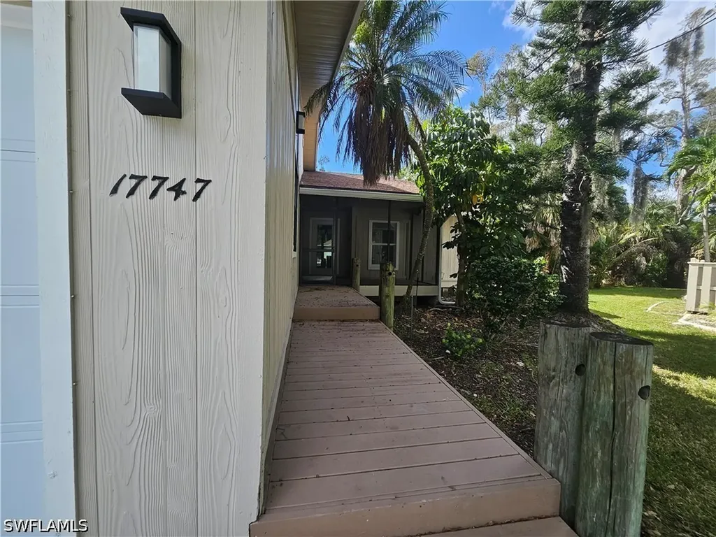 17747 Port Boca Court Fort Myers FL 33908