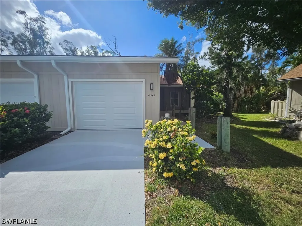 17747 Port Boca Court Fort Myers FL 33908