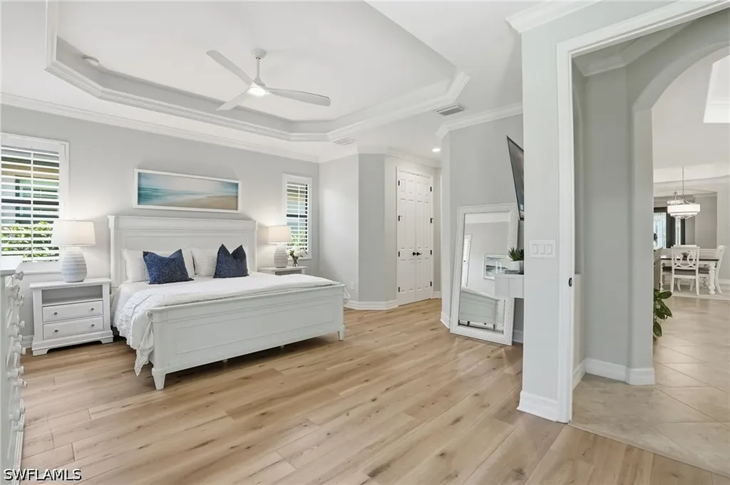3058 Aviamar Circle Naples FL 34114