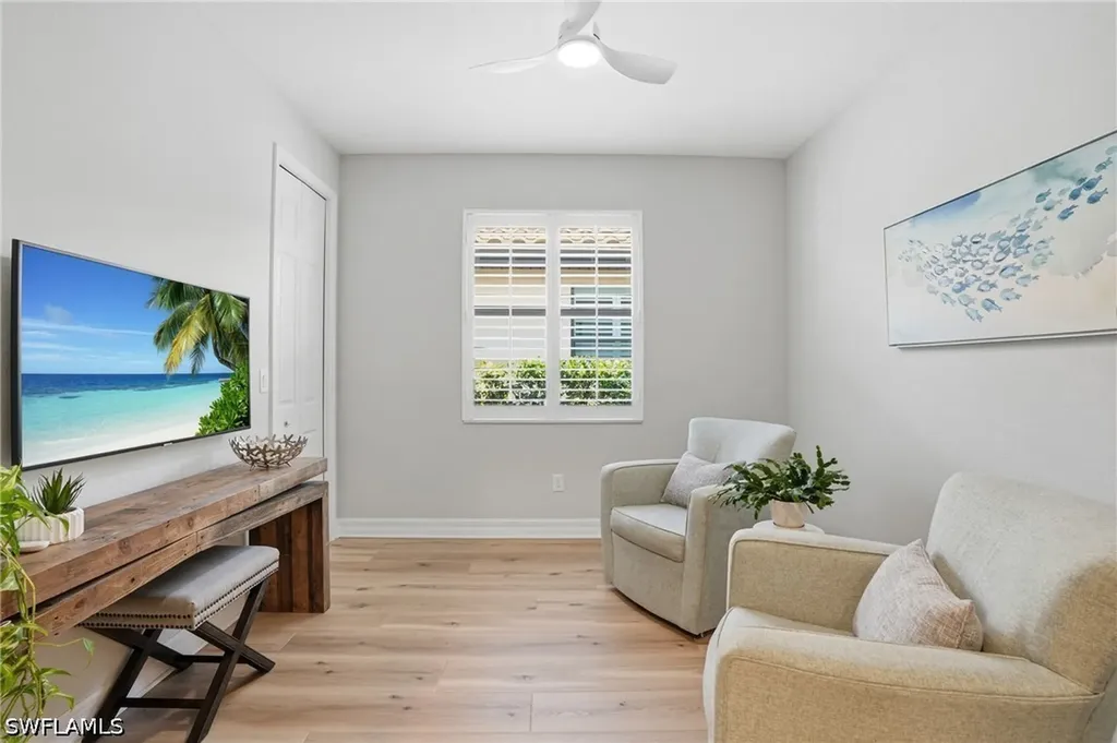 3058 Aviamar Circle Naples FL 34114