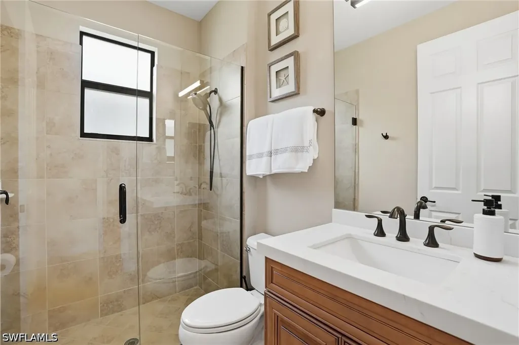 3058 Aviamar Circle Naples FL 34114
