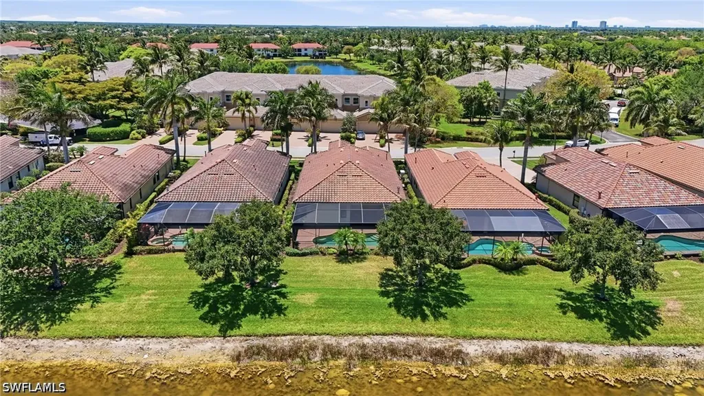 3058 Aviamar Circle Naples FL 34114