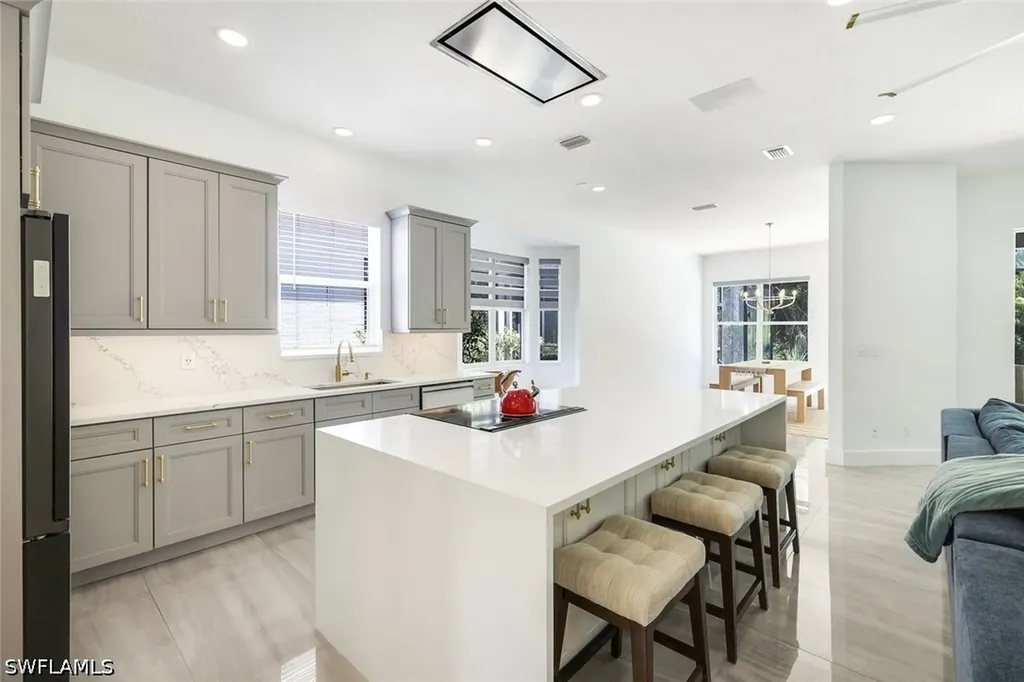Naples FL 34110