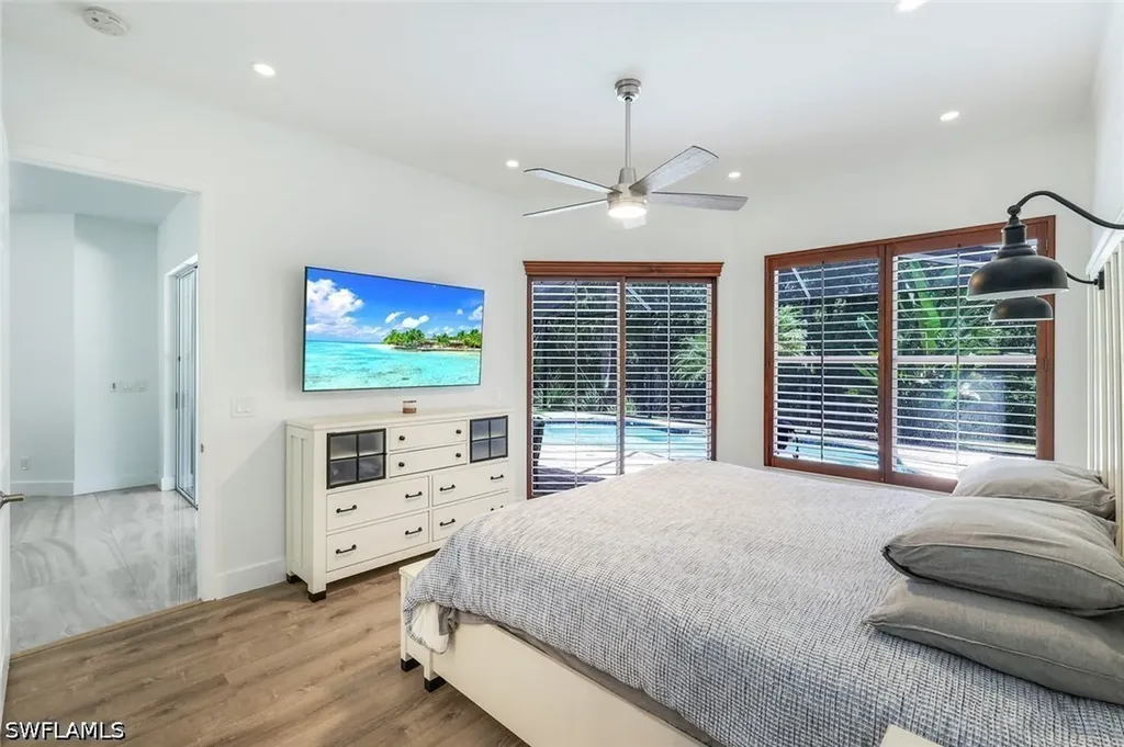 Naples FL 34110