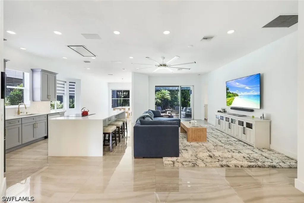 Naples FL 34110