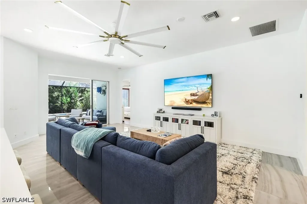 Naples FL 34110