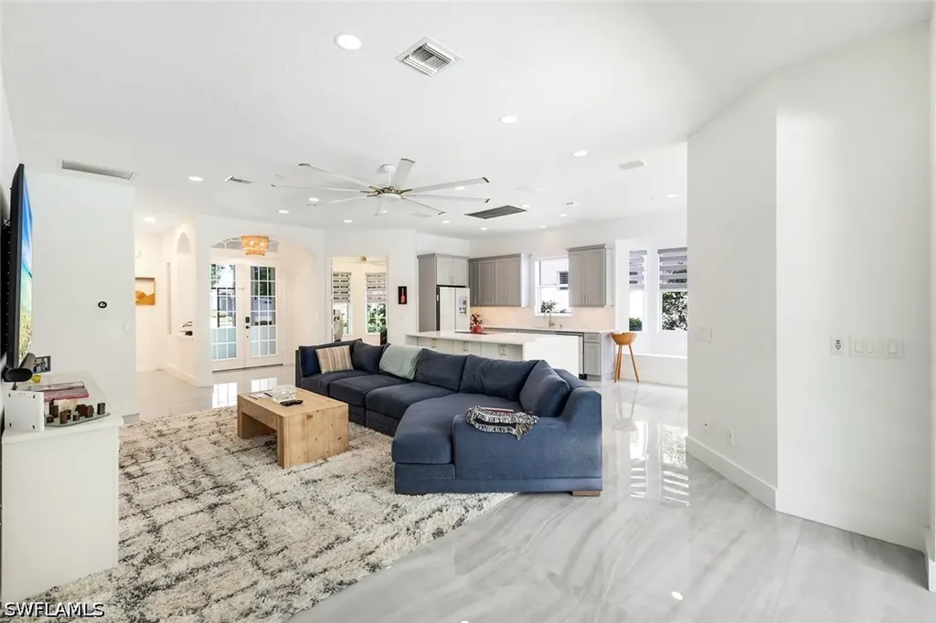 Naples FL 34110
