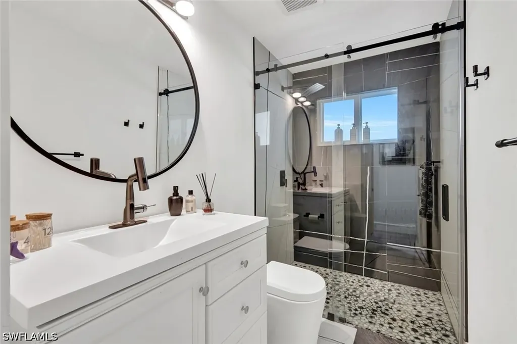 121 20th Avenue NE Naples FL 34120
