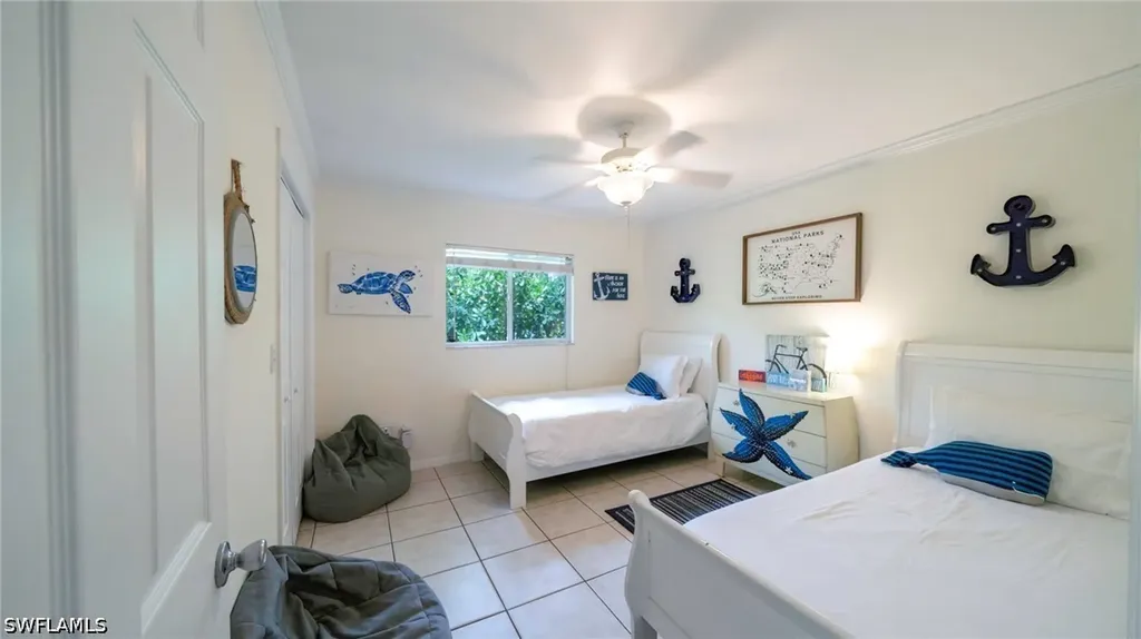 691 102nd Avenue N Naples FL 34108