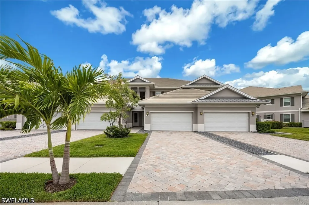 183 Indies Drive E Naples FL 34114