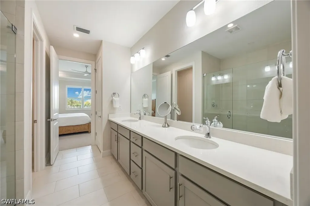 183 Indies Drive E Naples FL 34114