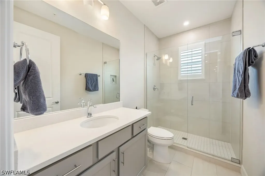 183 Indies Drive E Naples FL 34114