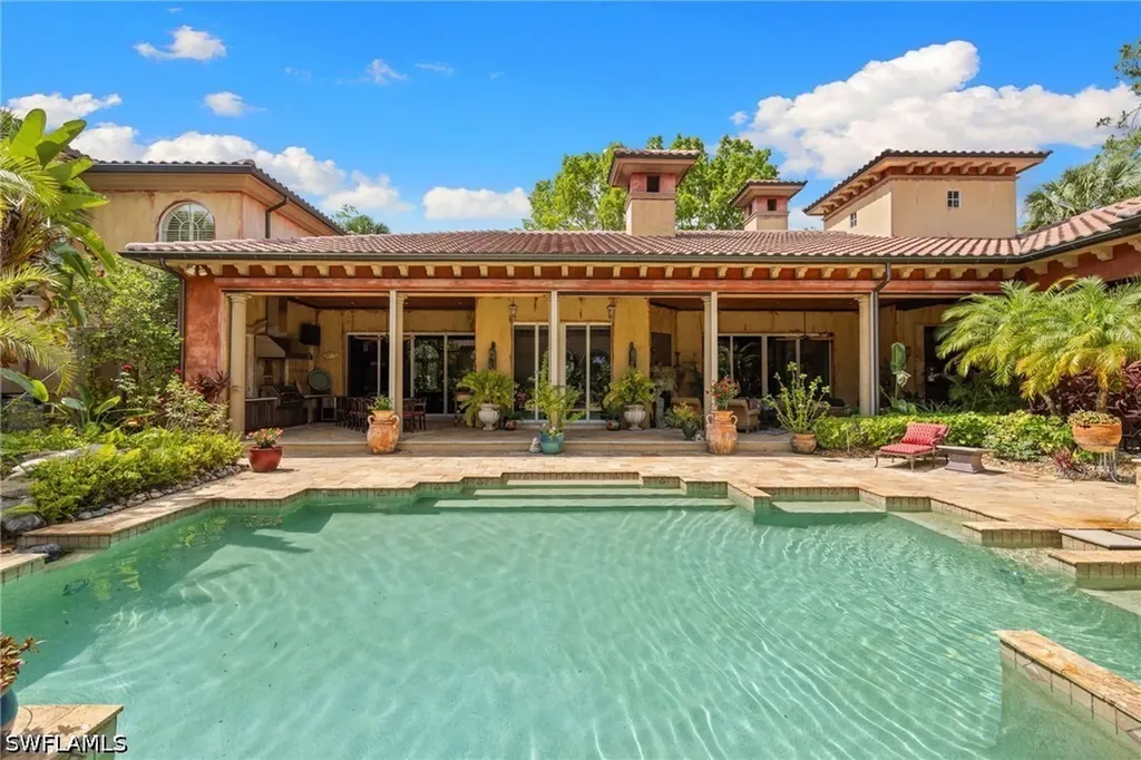 4213 Brynwood Drive Naples FL 34119