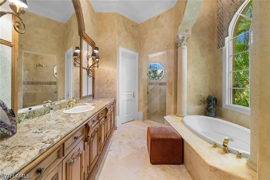 4213 Brynwood Drive Naples FL 34119