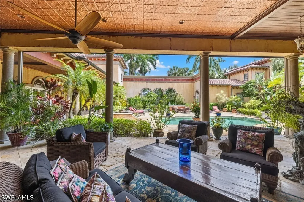 4213 Brynwood Drive Naples FL 34119