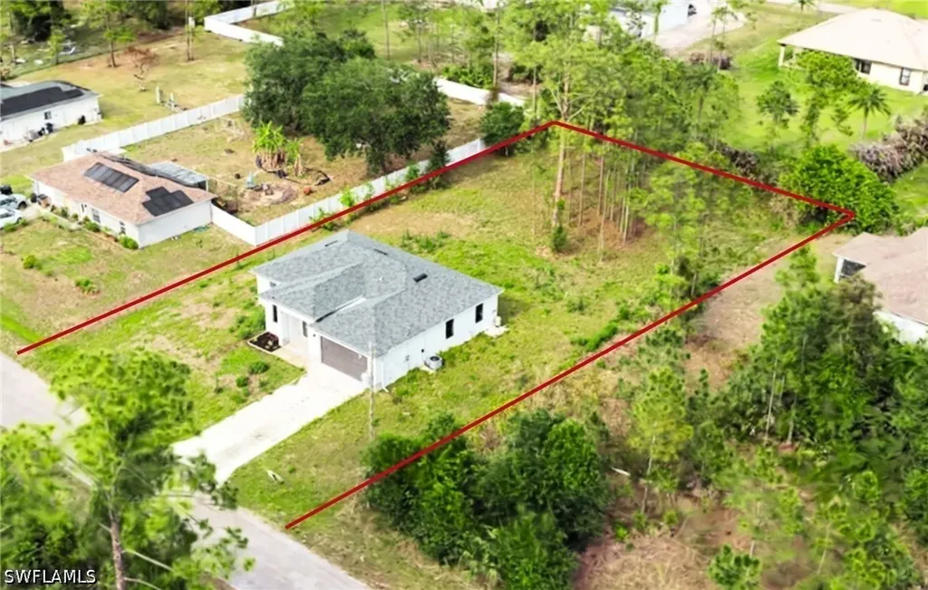 902 Magnolia Avenue Lehigh Acres FL 33972