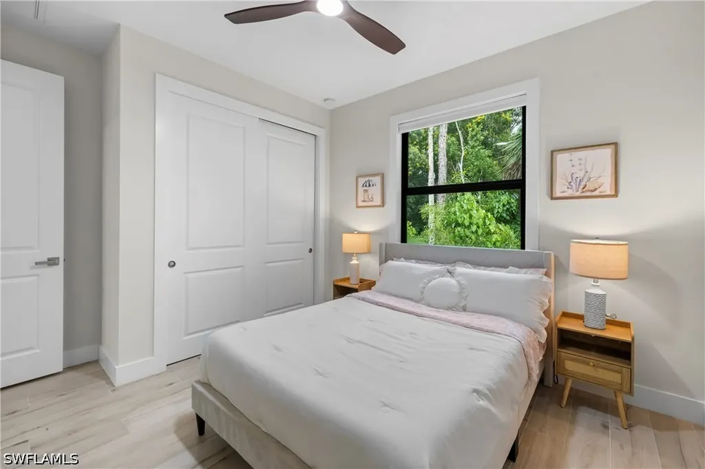 3012 Pine Tree Drive Naples FL 34112