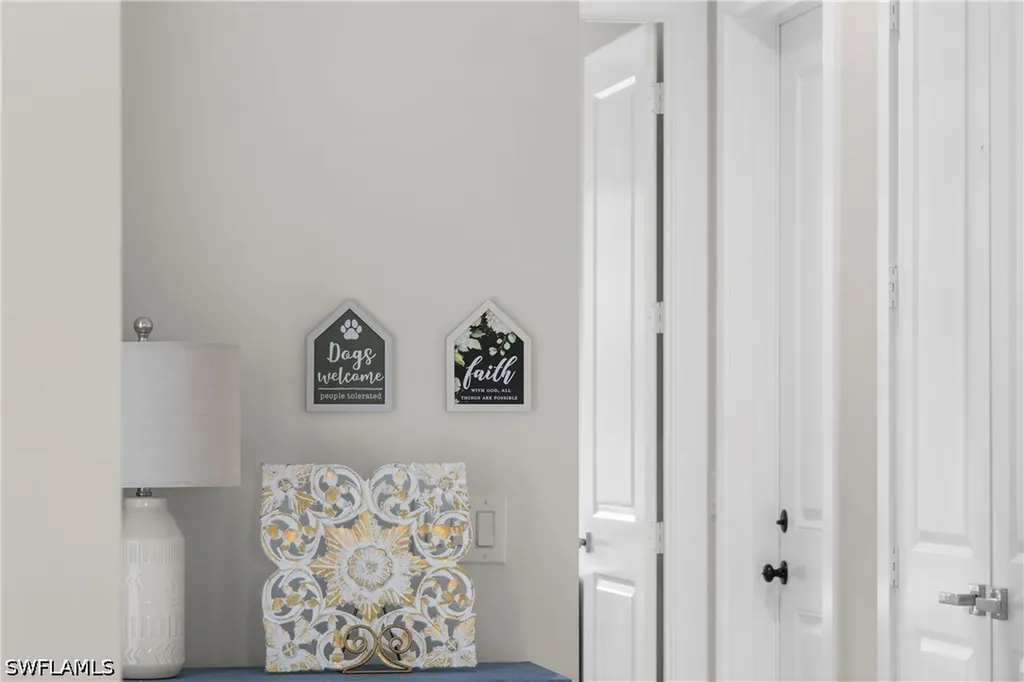 3012 Pine Tree Drive Naples FL 34112
