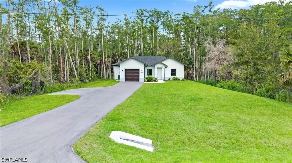 2677 62nd Avenue NE Naples FL 34120