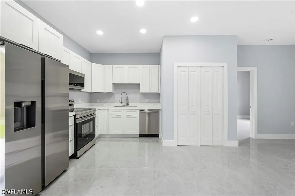 2677 62nd Avenue NE Naples FL 34120