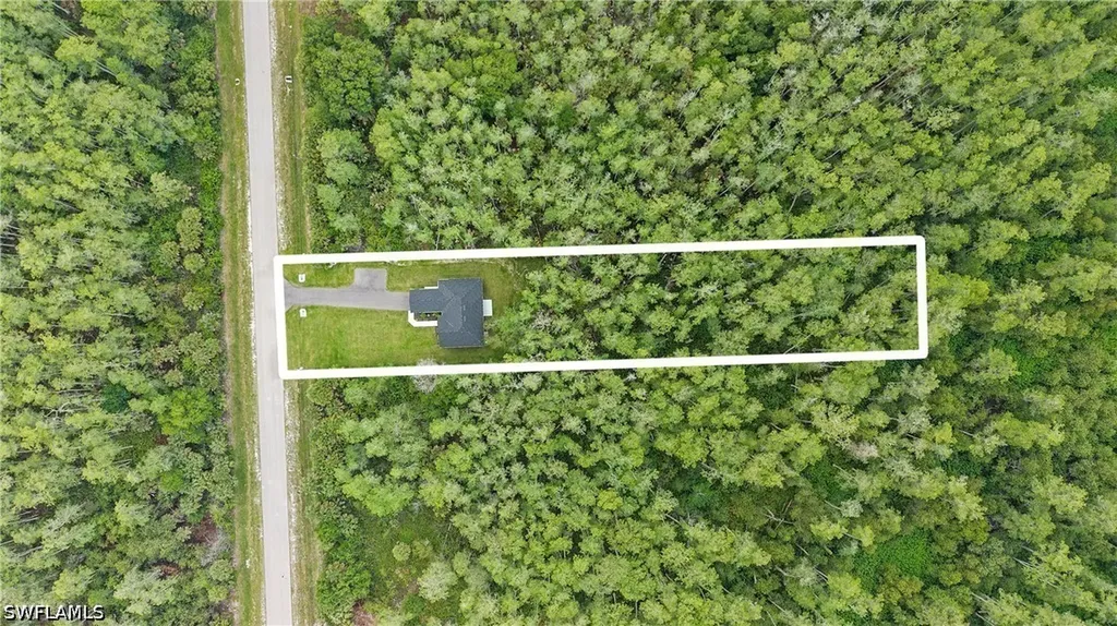 2677 62nd Avenue NE Naples FL 34120