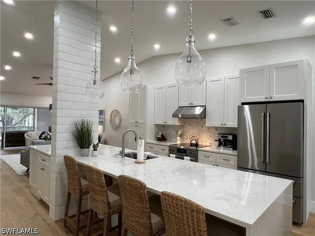 7087 Barrington Circle Naples FL 34108