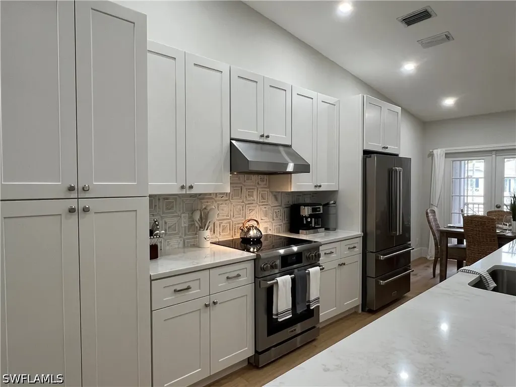 7087 Barrington Circle Naples FL 34108