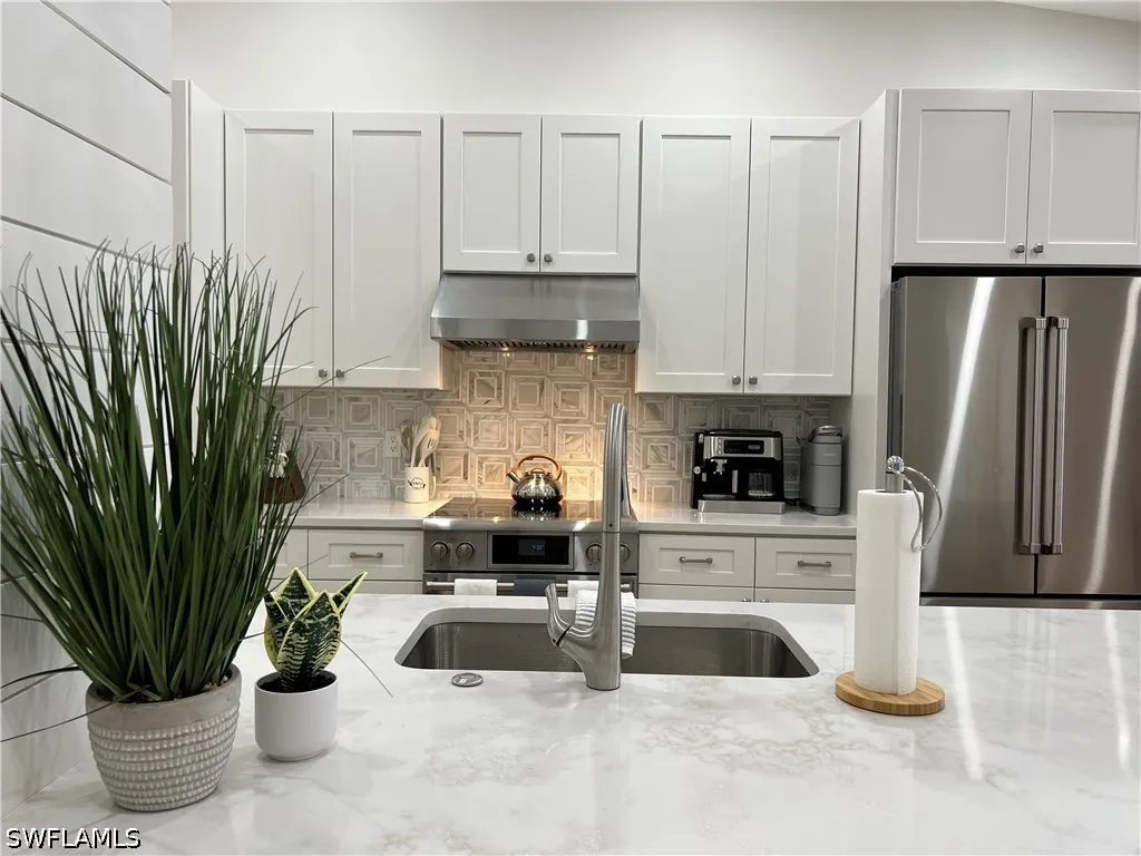 7087 Barrington Circle Naples FL 34108