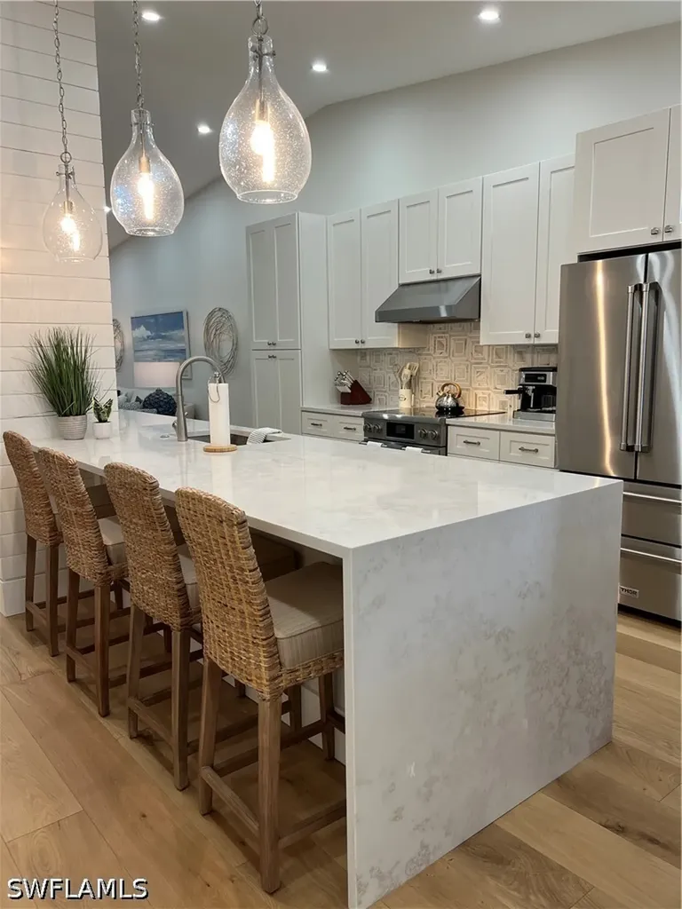 7087 Barrington Circle Naples FL 34108