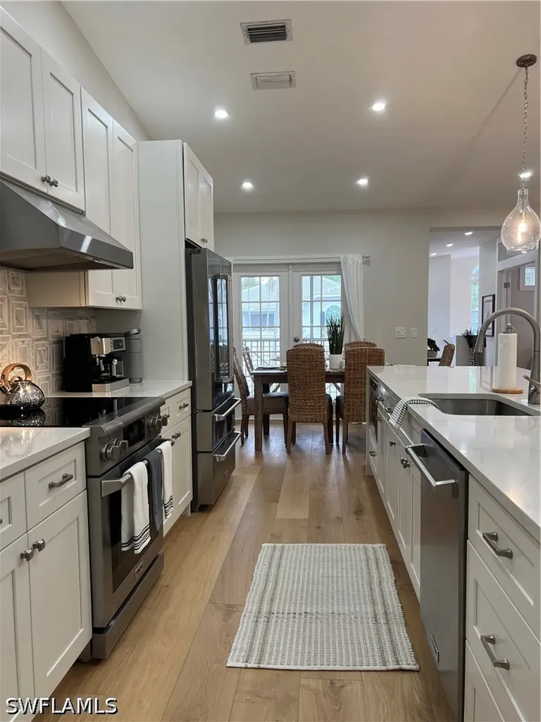 7087 Barrington Circle Naples FL 34108
