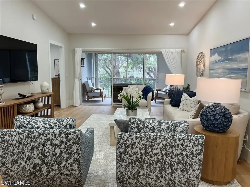 7087 Barrington Circle Naples FL 34108