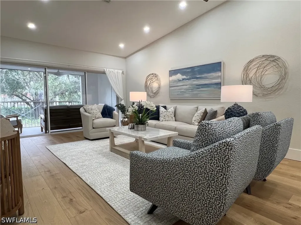 7087 Barrington Circle Naples FL 34108
