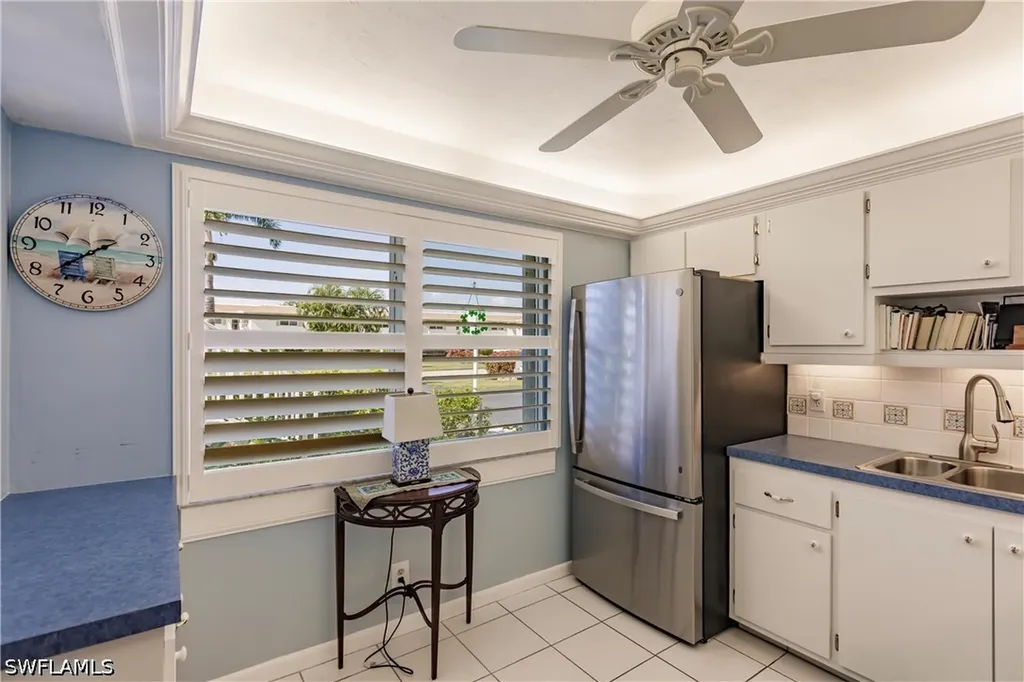 550 Teryl Road Naples FL 34112