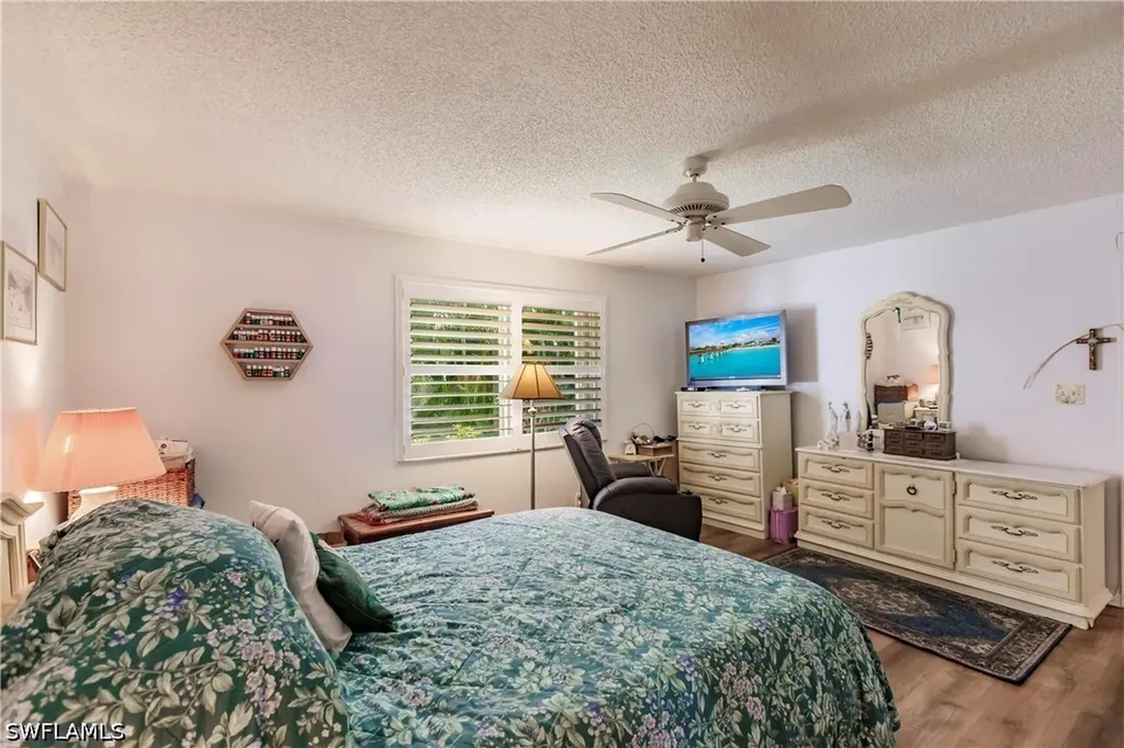 550 Teryl Road Naples FL 34112