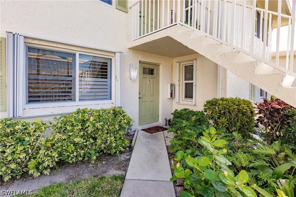 550 Teryl Road Naples FL 34112