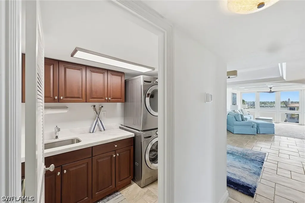 4031 Gulf Shore Boulevard N Naples FL 34103
