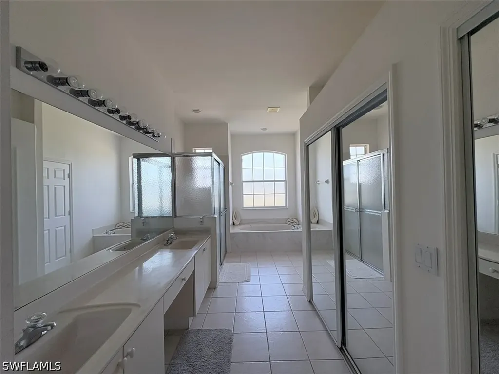 4775 8th Street NE Naples FL 34120