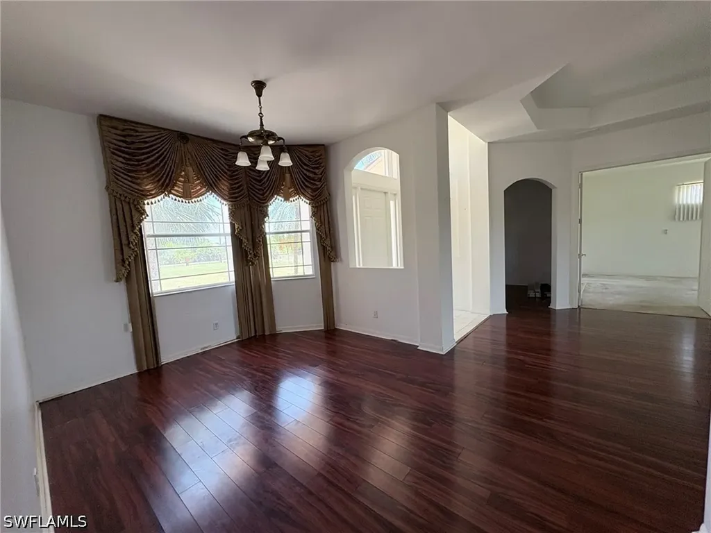 4775 8th Street NE Naples FL 34120