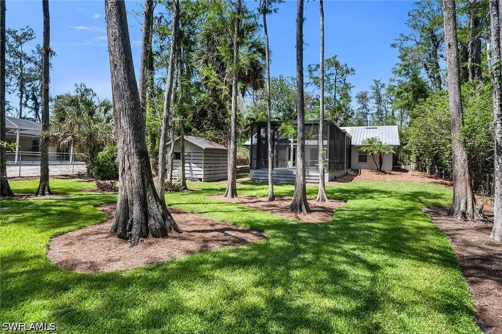 5330 Cherry Wood Drive Naples FL 34119