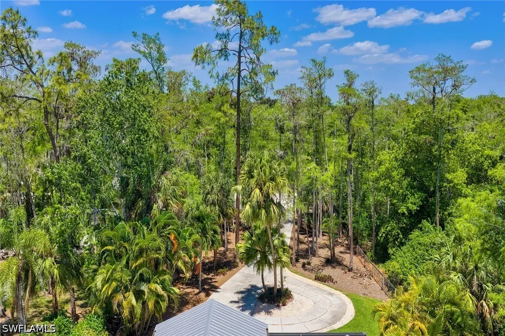 5330 Cherry Wood Drive Naples FL 34119